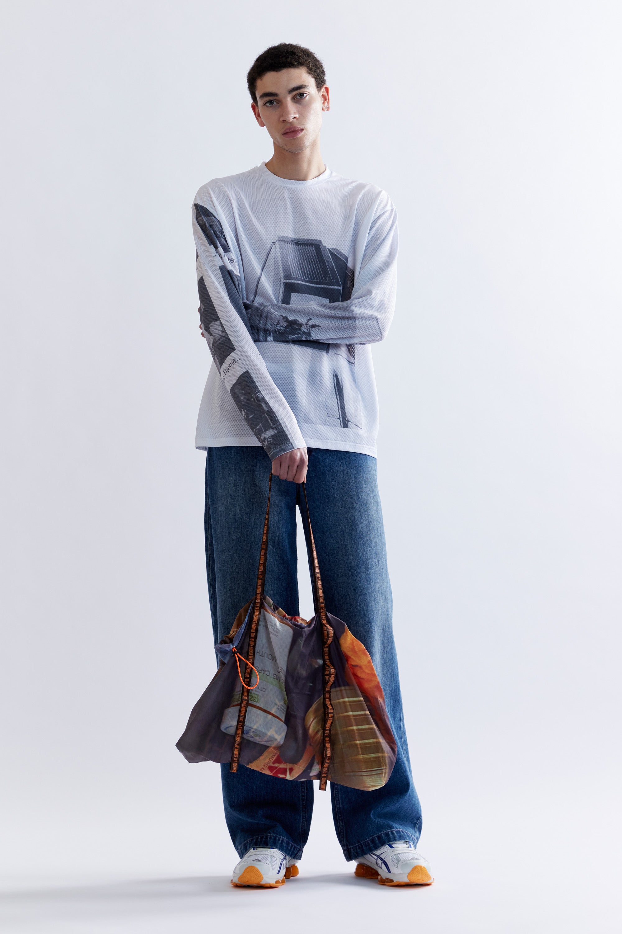 The FILM STILLS MTB LS TOP - MARTINE SYMS available online with global shipping, and in PAM Stores Melbourne and Sydney.