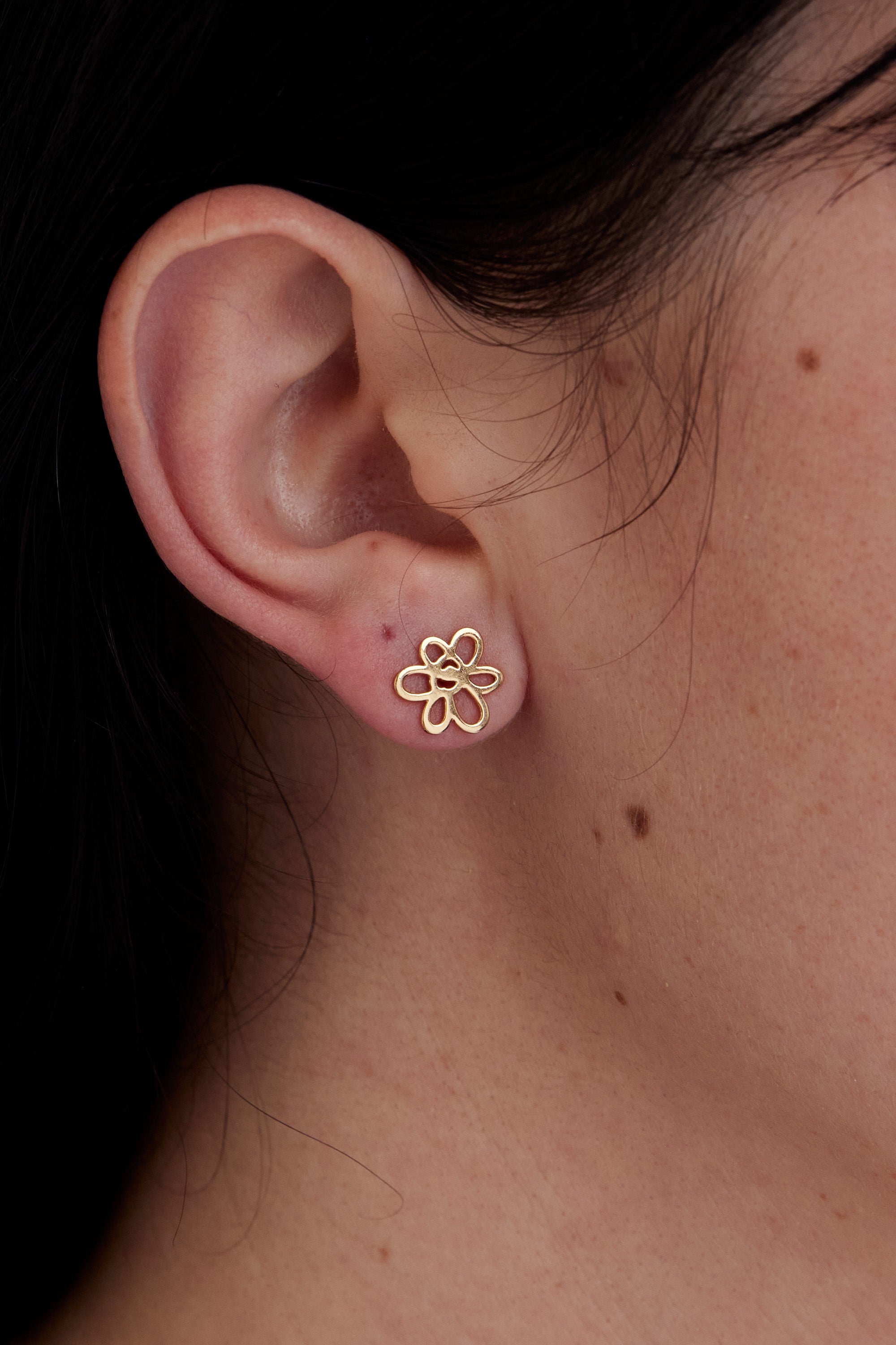The OUTLINE GESTURE STUD - GOLD available online with global shipping, and in PAM Stores Melbourne and Sydney.