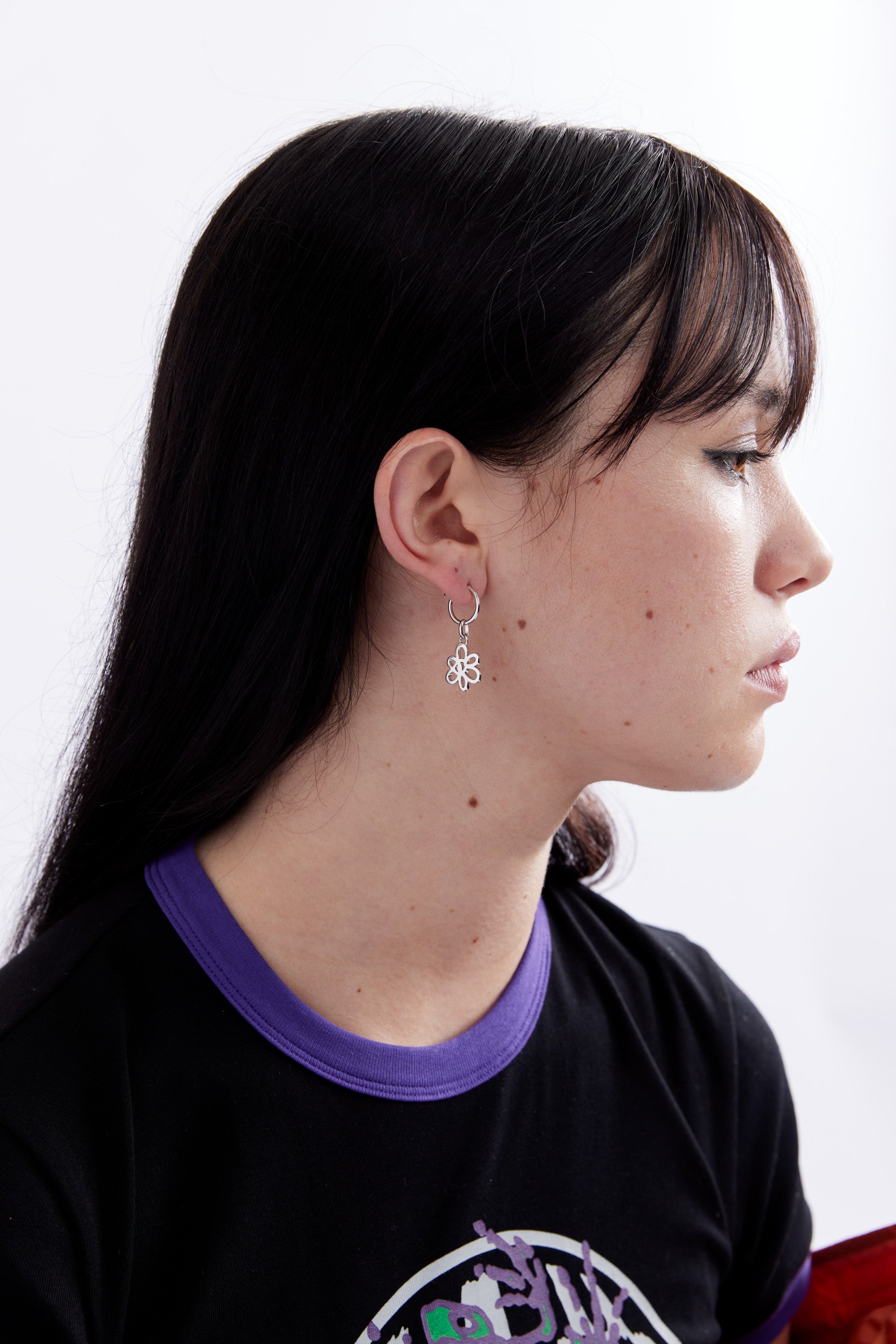 The OUTLINE GESTURE EARRING - SILVER available online with global shipping, and in PAM Stores Melbourne and Sydney.
