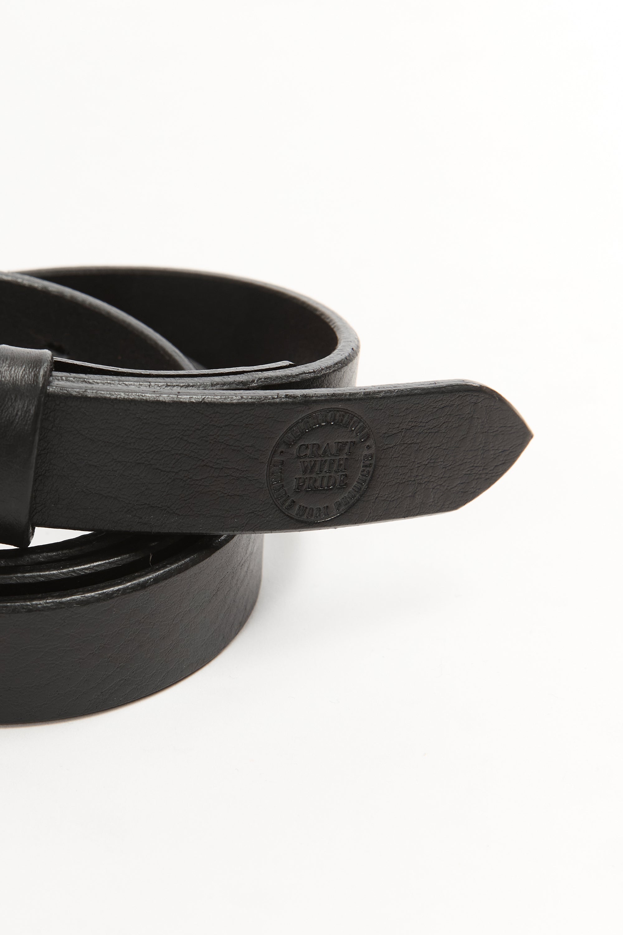 The LEATHER NARROW BELT BLACK available online with global shipping, and in PAM Stores Melbourne and Sydney.