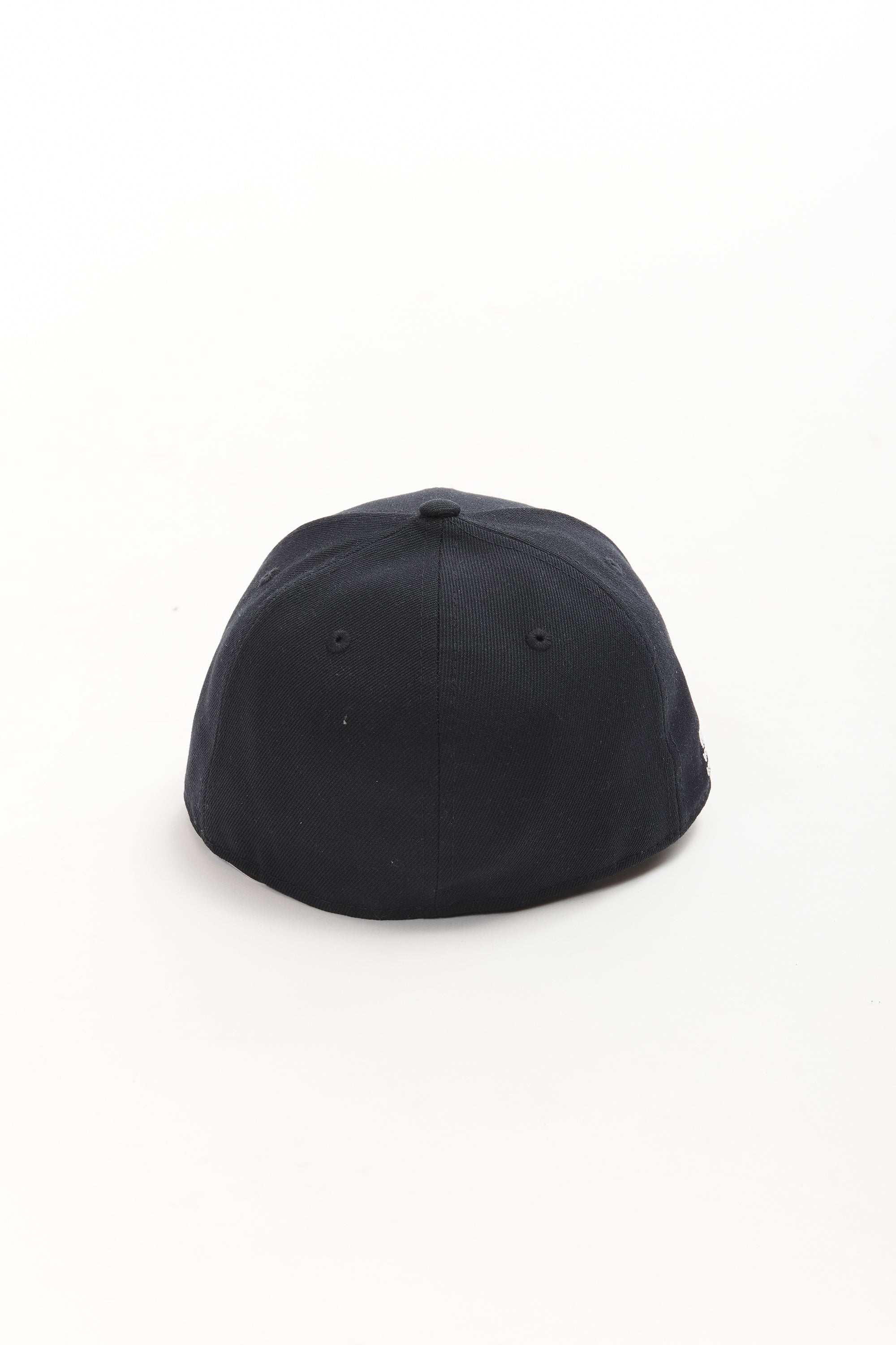 The 59FIFTY LOW PROFILE CAP POLY TWILL NEWERA available online with global shipping, and in PAM Stores Melbourne and Sydney.