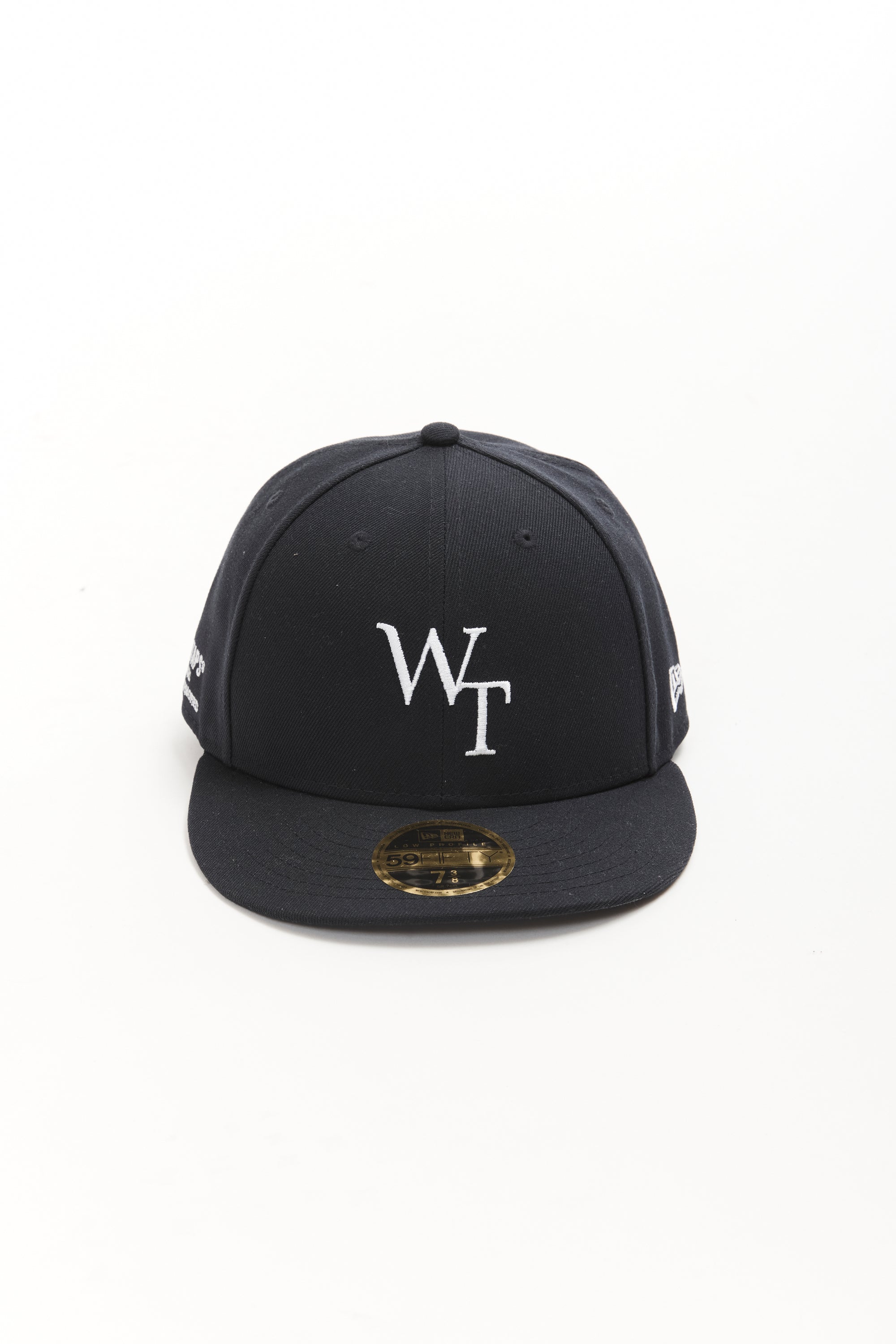 The 59FIFTY LOW PROFILE CAP POLY TWILL NEWERA available online with global shipping, and in PAM Stores Melbourne and Sydney.