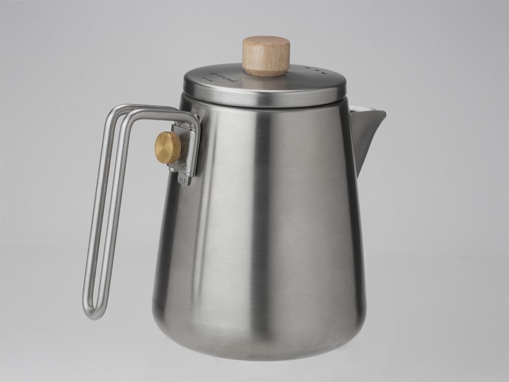 The FIELD BARISTA KETTLE available online with global shipping, and in PAM Stores Melbourne and Sydney.