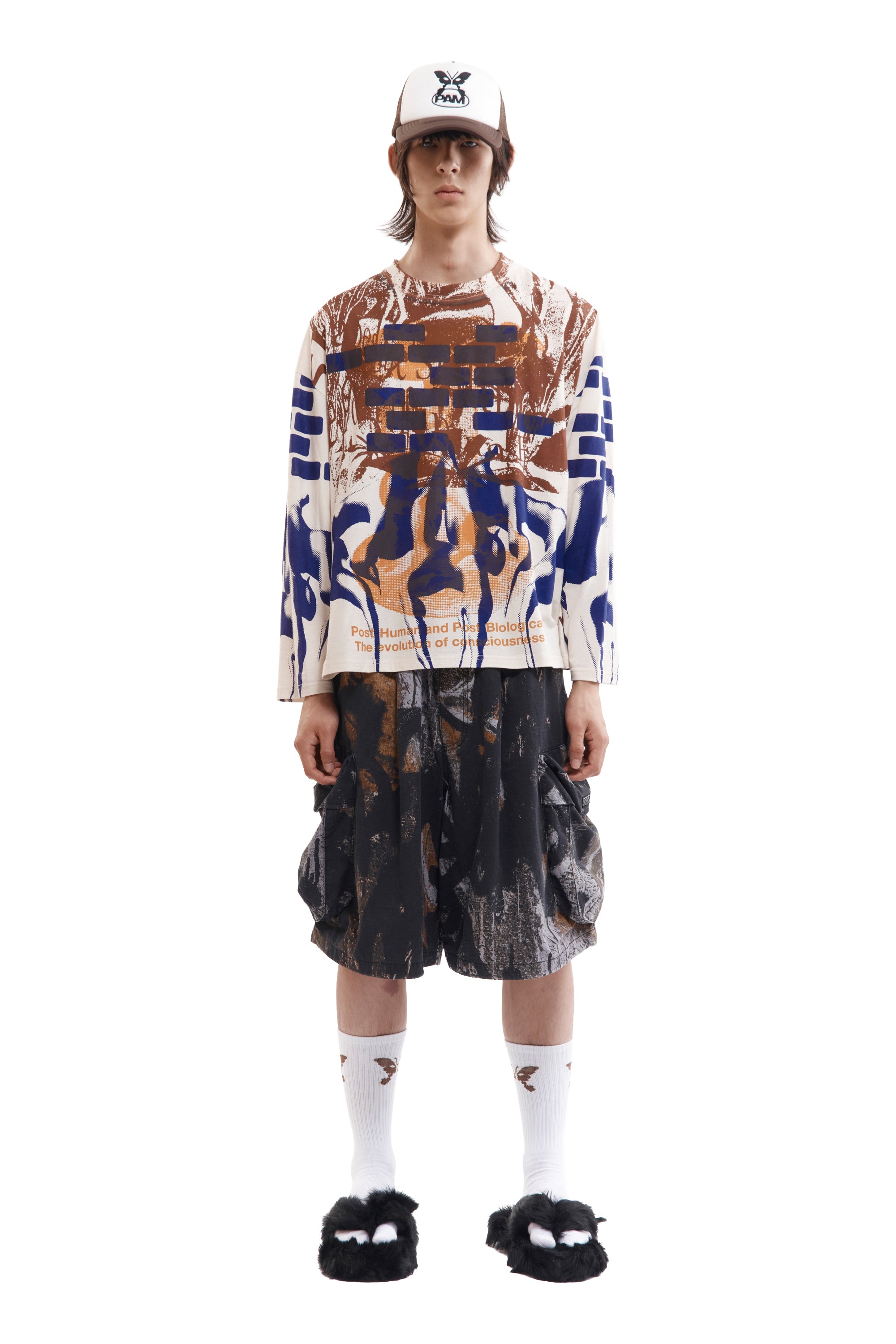 The LIGHTNING FIELD SPECIALTY LS TOP available online with global shipping, and in PAM Stores Melbourne and Sydney.