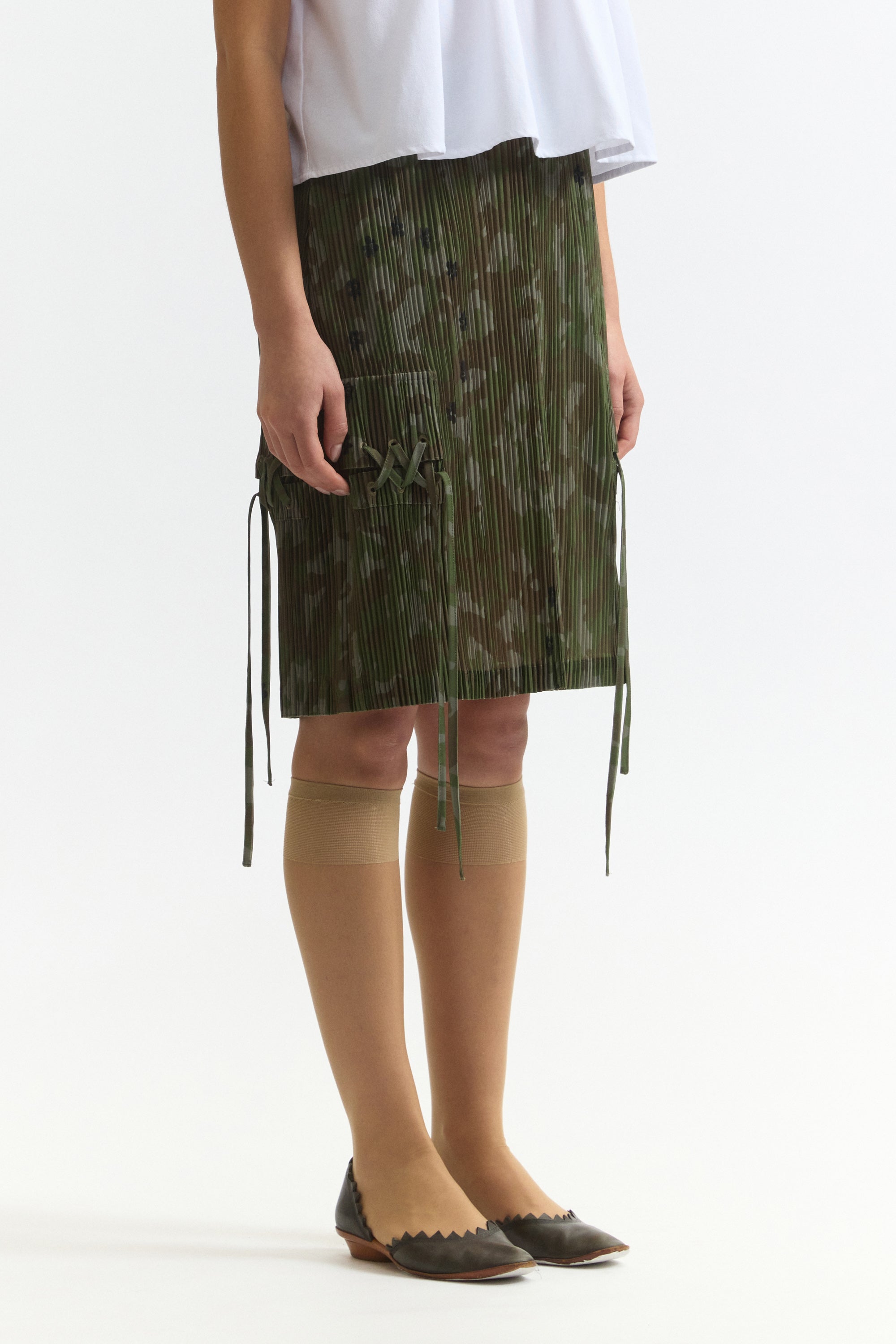 The OAKLEAF PLEATED SKIRT available online with global shipping, and in PAM Stores Melbourne and Sydney.