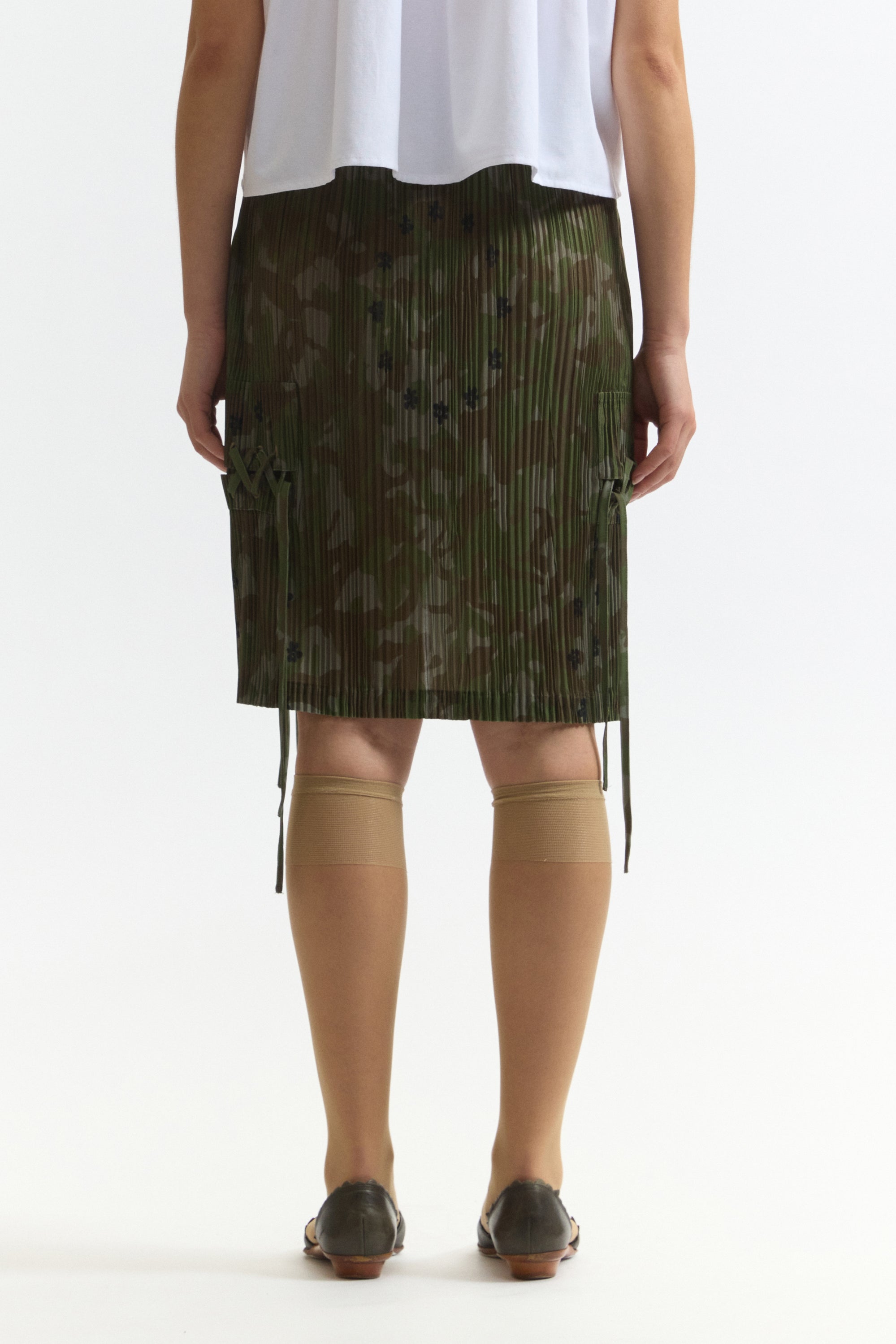The OAKLEAF PLEATED SKIRT available online with global shipping, and in PAM Stores Melbourne and Sydney.