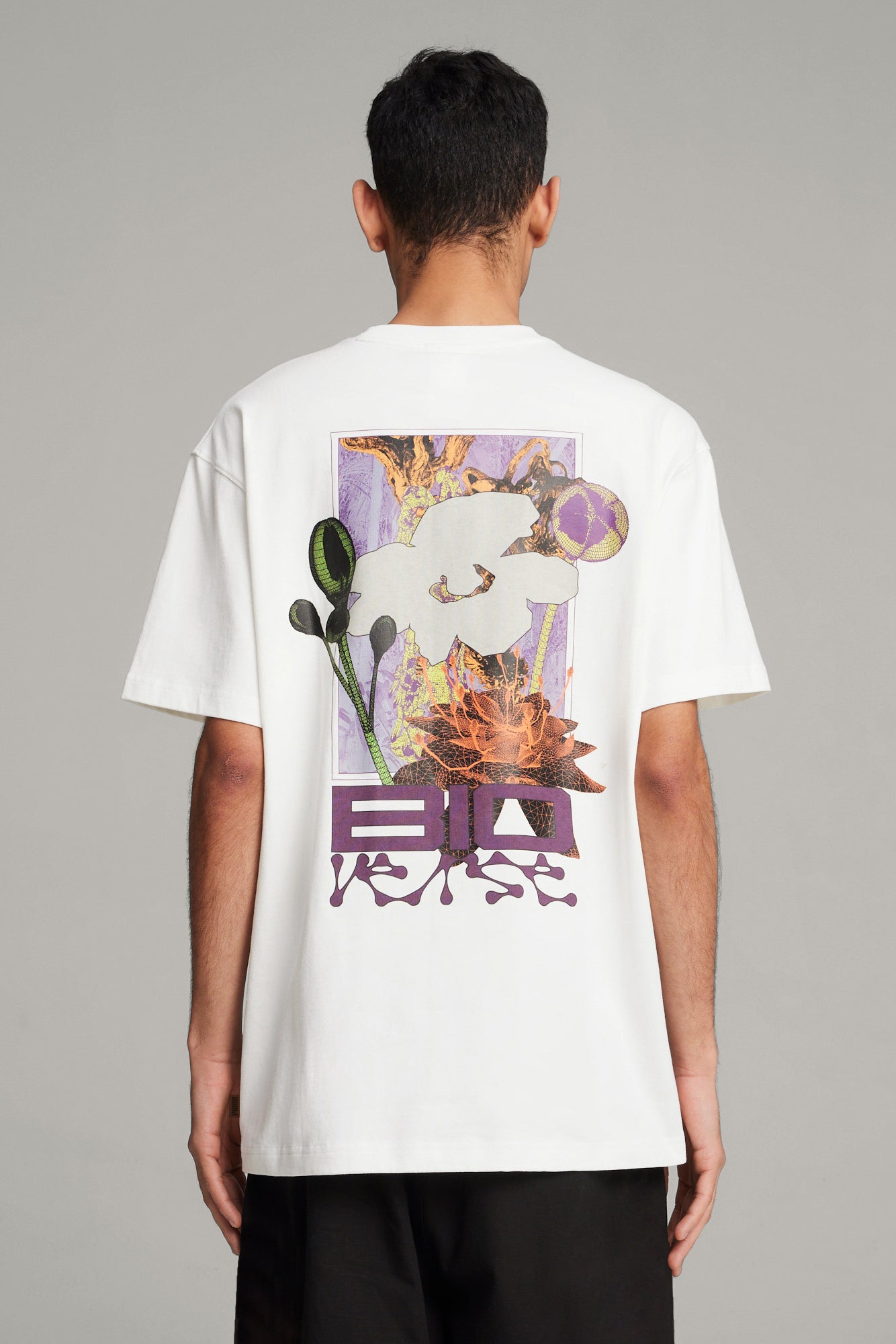 The PUMA X P.A.M. SS24 GRAPHIC TEE PUMA WHITE available online with global shipping, and in PAM Stores Melbourne and Sydney.