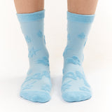 TEXTURE GESTURES SOCKS - BABY BLUE