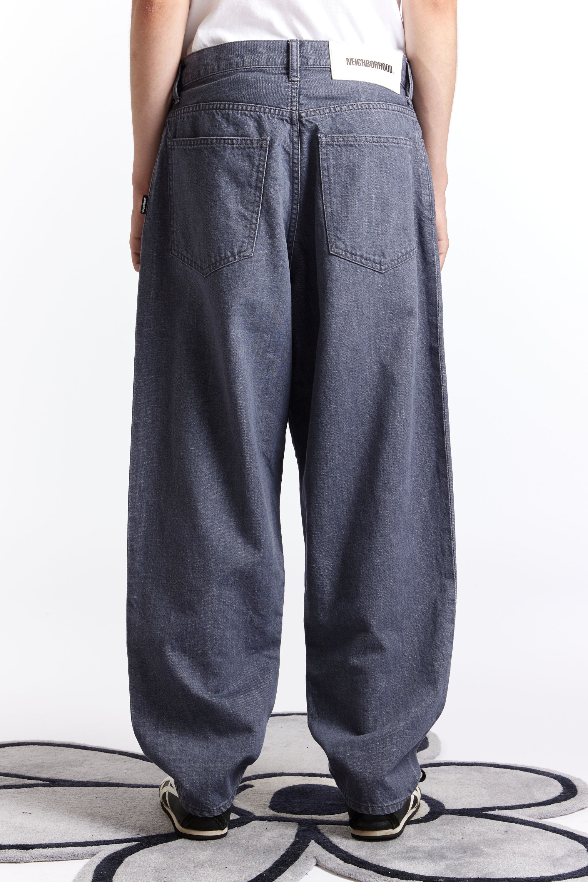 NEIGHBORHOOD - BAGGY SILHOUETTE DENIM PANTS – P.A.M. (Perks And Mini)