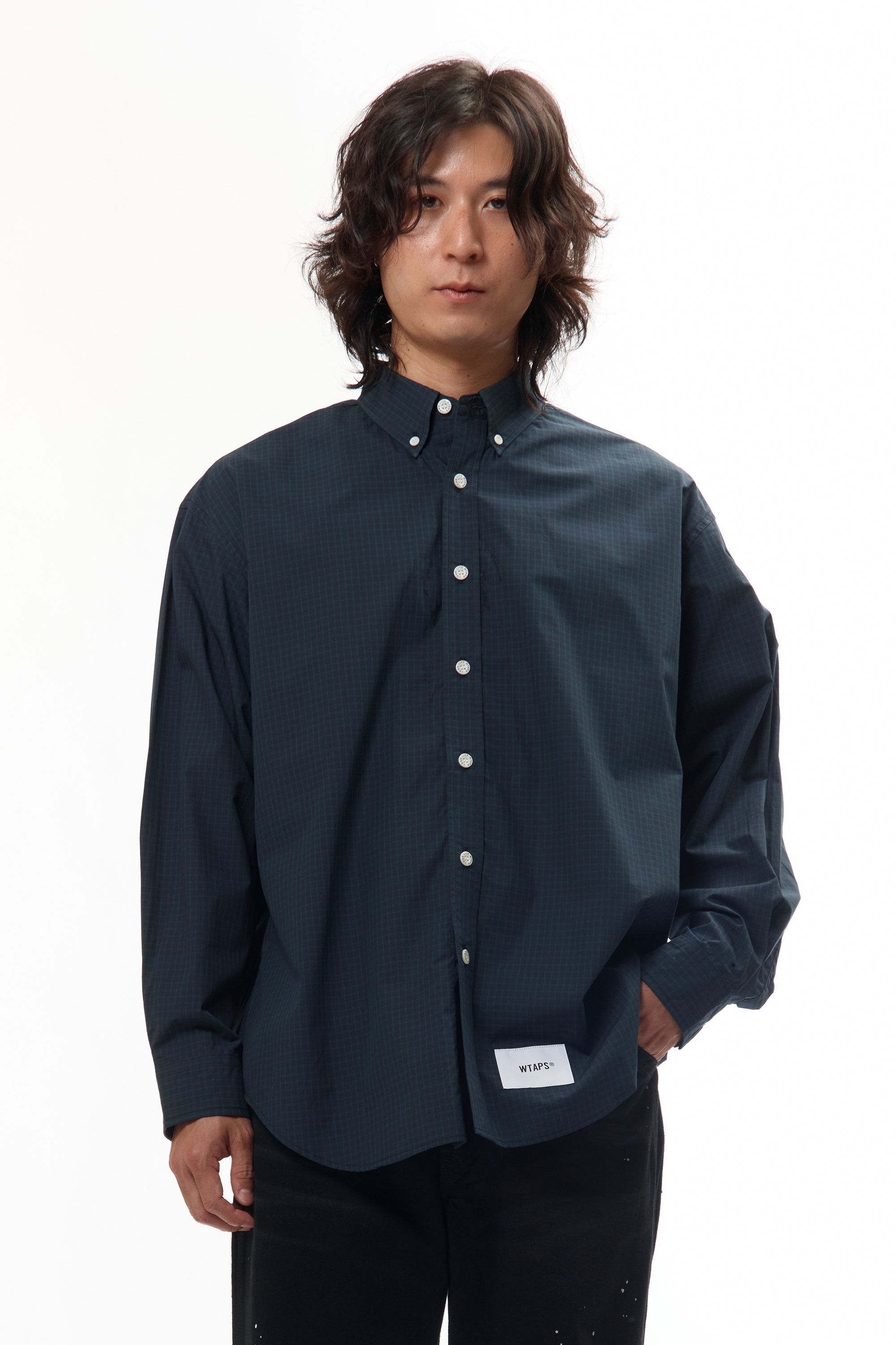 The BD 07 LS SHIRT COTTON BROADCLOTH GREEN available online with global shipping, and in PAM Stores Melbourne and Sydney.