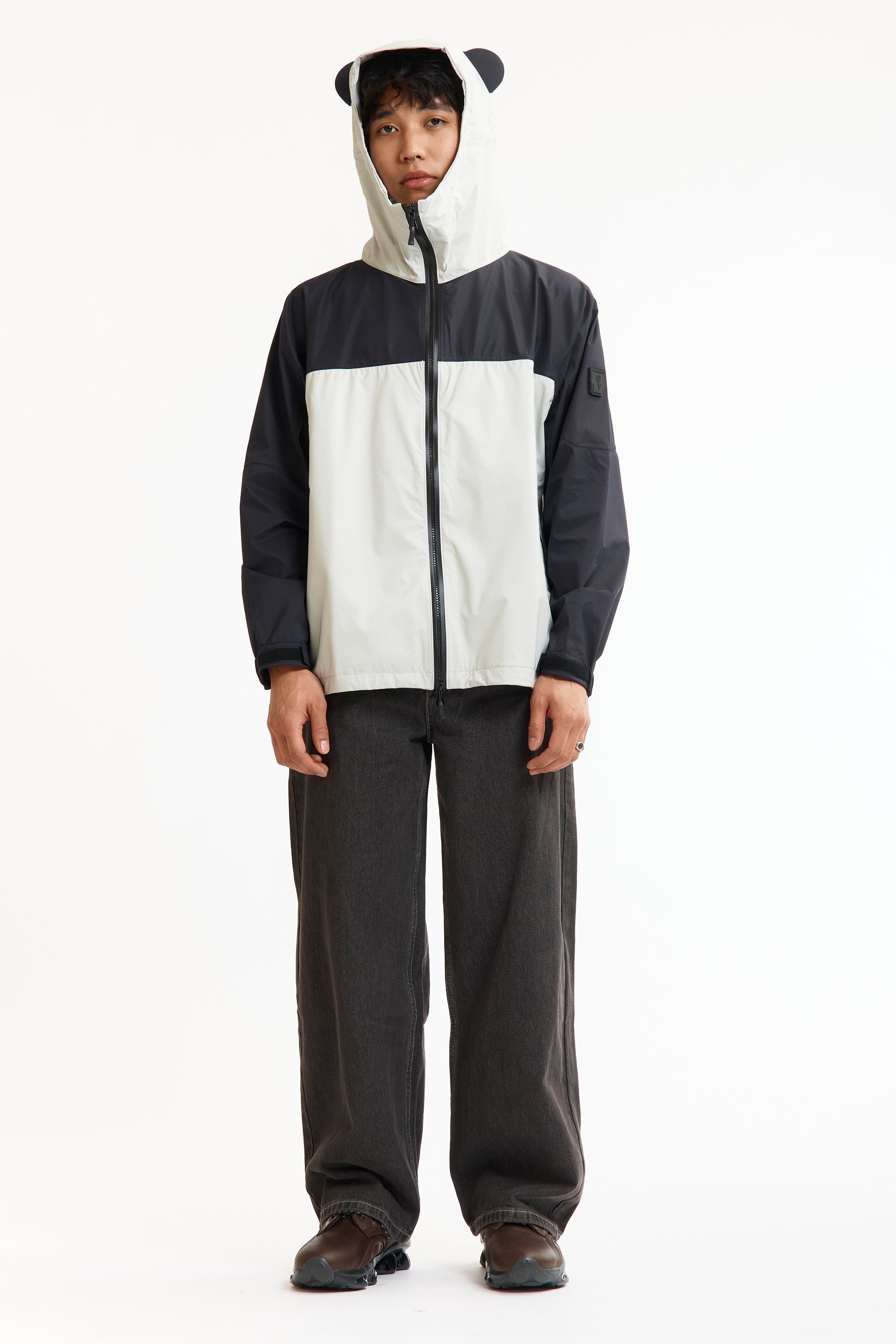 The CUMALICE SHELL JACKET RESMILDIV available online with global shipping, and in PAM Stores Melbourne and Sydney.