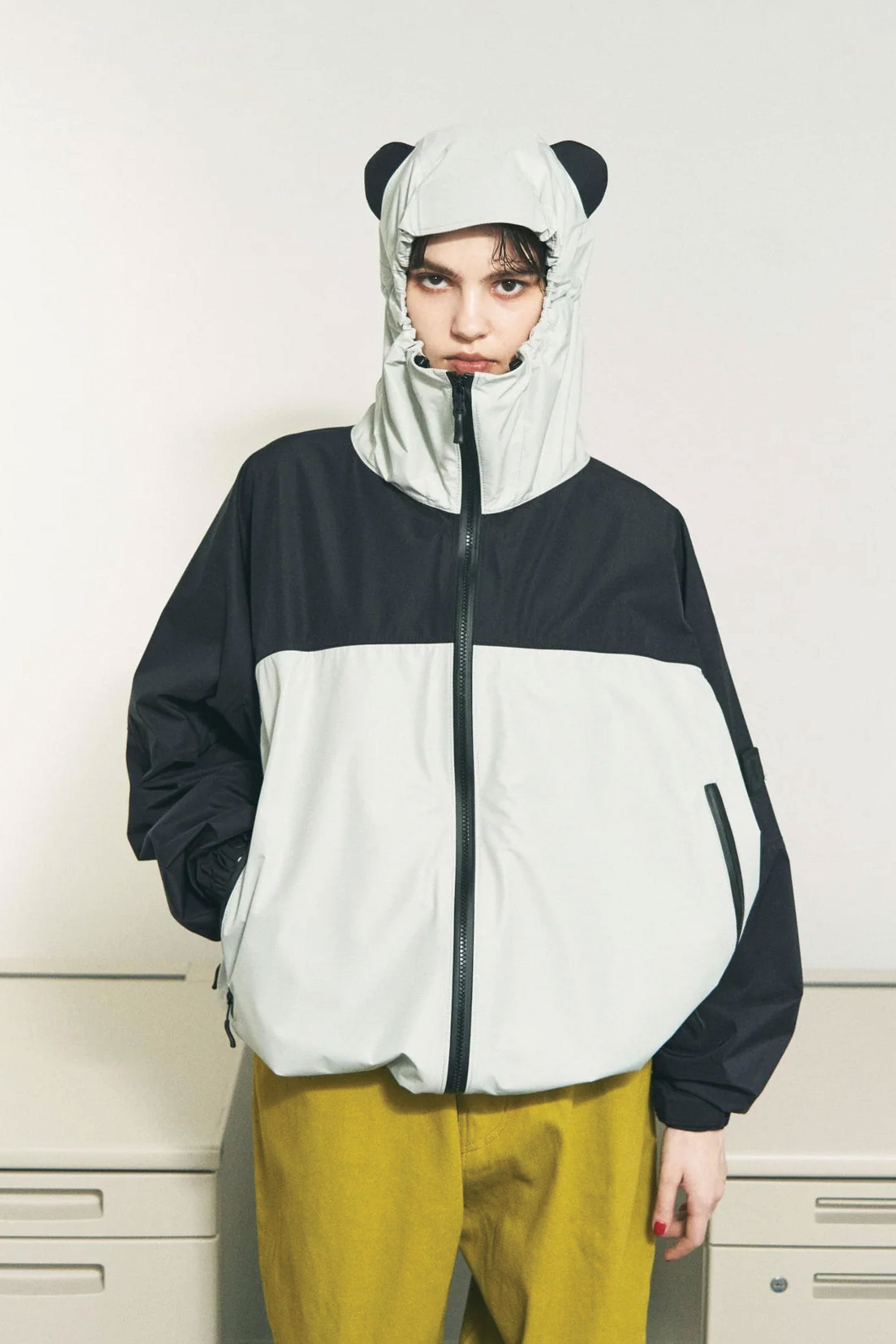The CUMALICE SHELL JACKET RESMILDIV available online with global shipping, and in PAM Stores Melbourne and Sydney.