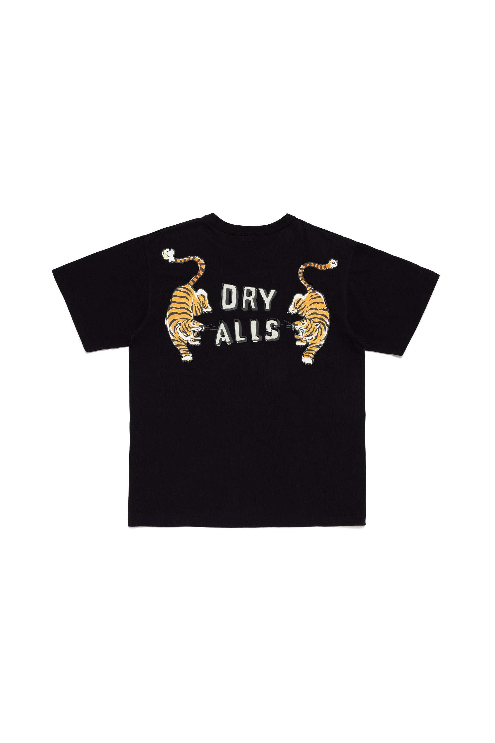 The D.A. TIGER GRAPHIC T-SHIRT AW26 BLACK available online with global shipping, and in PAM Stores Melbourne and Sydney.