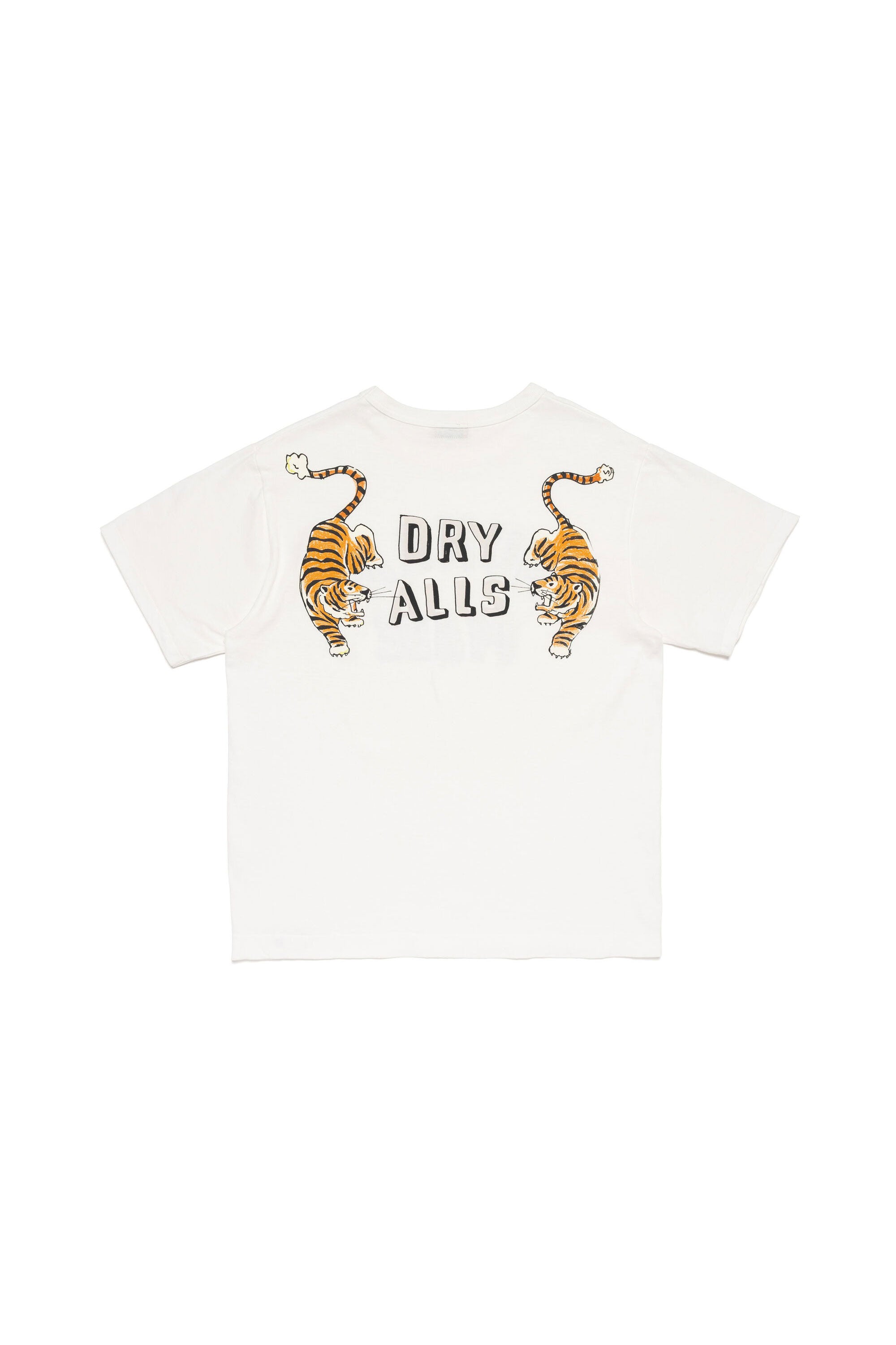 The D.A. TIGER GRAPHIC T-SHIRT AW26 WHITE available online with global shipping, and in PAM Stores Melbourne and Sydney.