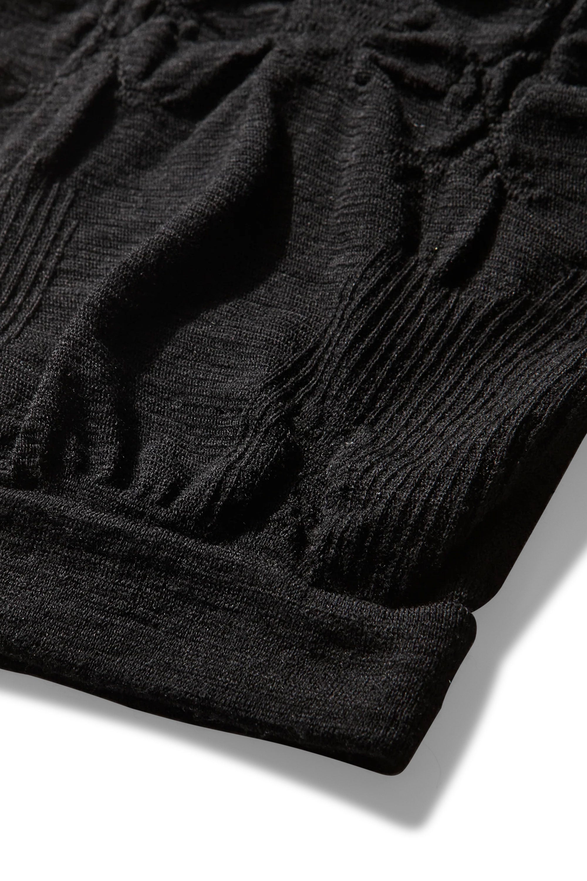 The Golm Merino 3D Seamless Neckwarmer available online with global shipping, and in PAM Stores Melbourne and Sydney.
