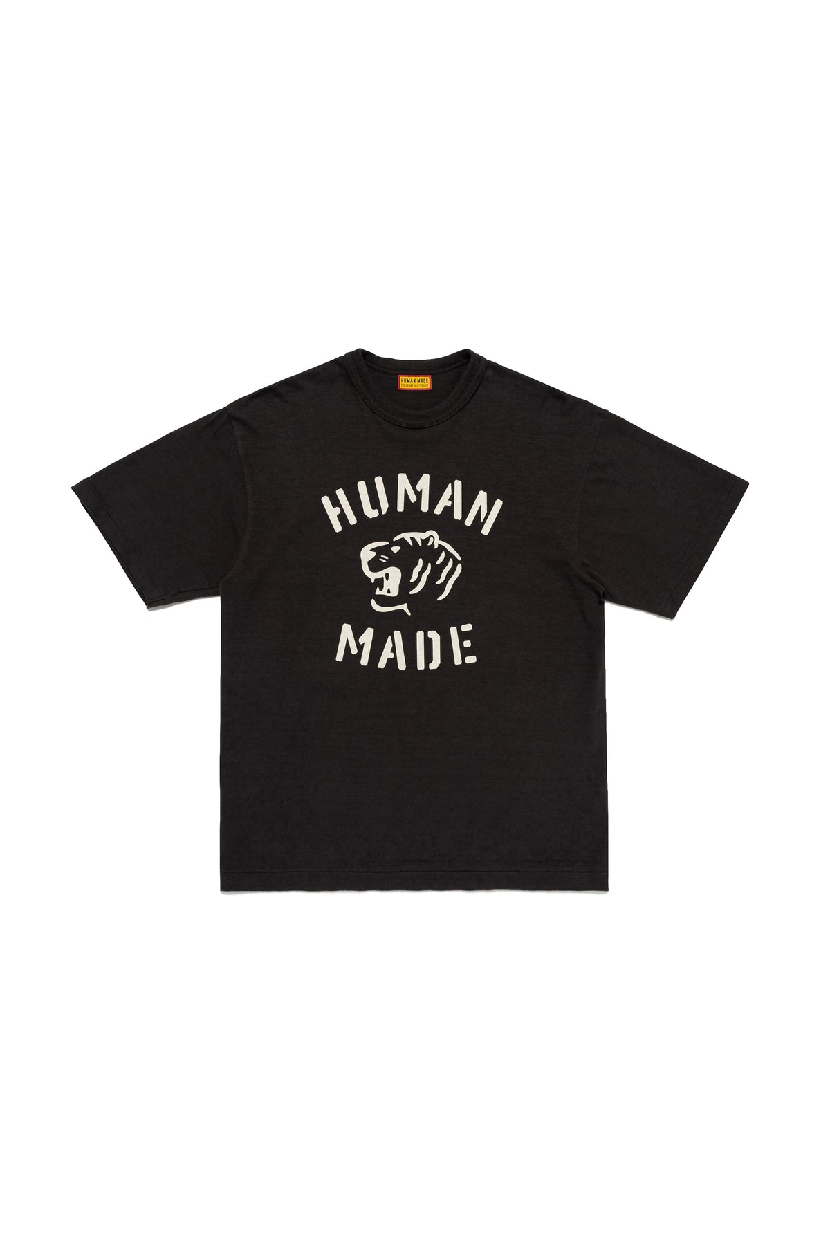 GRAPHIC T-SHIRT 18 BLACK – P.A.M. (Perks And Mini)