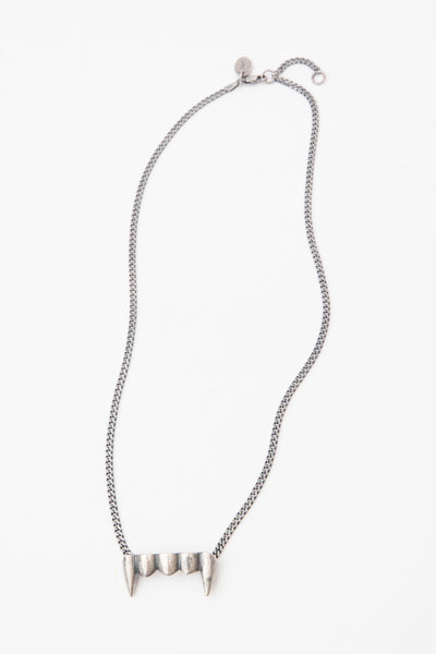 FANGZ NECKLACE OXIDISED SILVER CPL – P.A.M. (Perks And Mini)