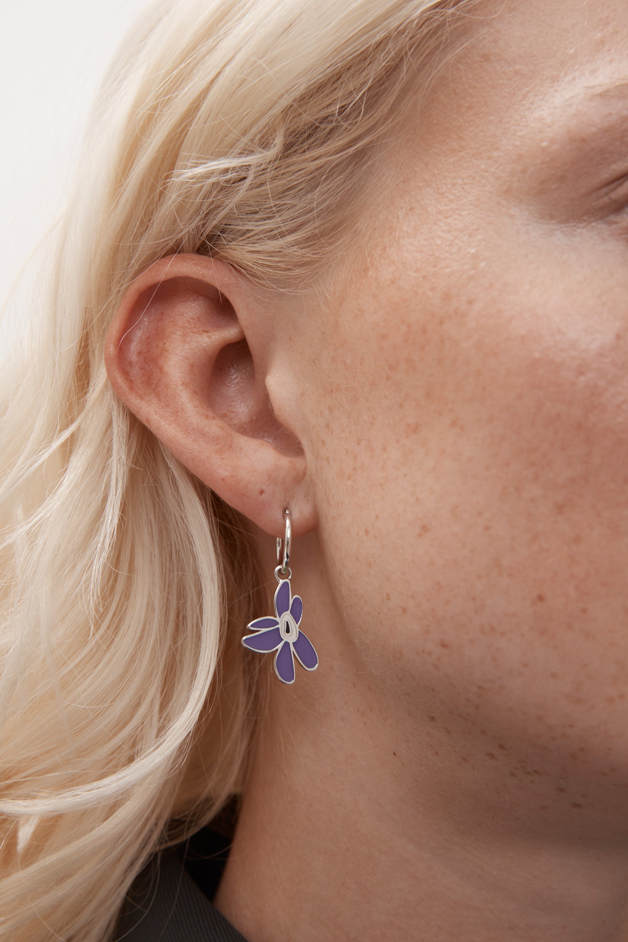 The CHOOSE WARPED GESTURES EARRING available online with global shipping, and in PAM Stores Melbourne and Sydney.