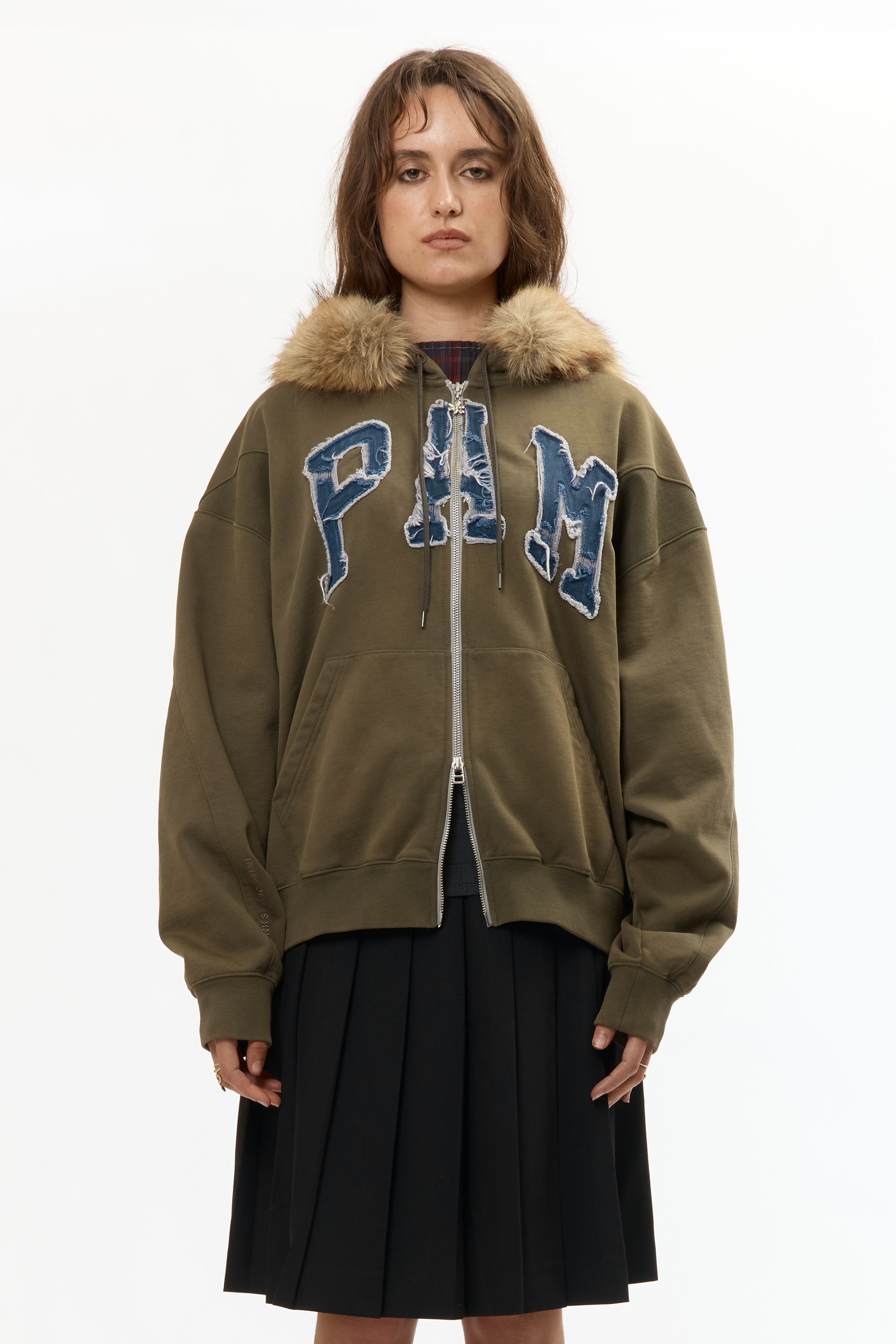 The PAM LOGO HOODED ZIP THRU KHAKI available online with global shipping, and in PAM Stores Melbourne and Sydney.