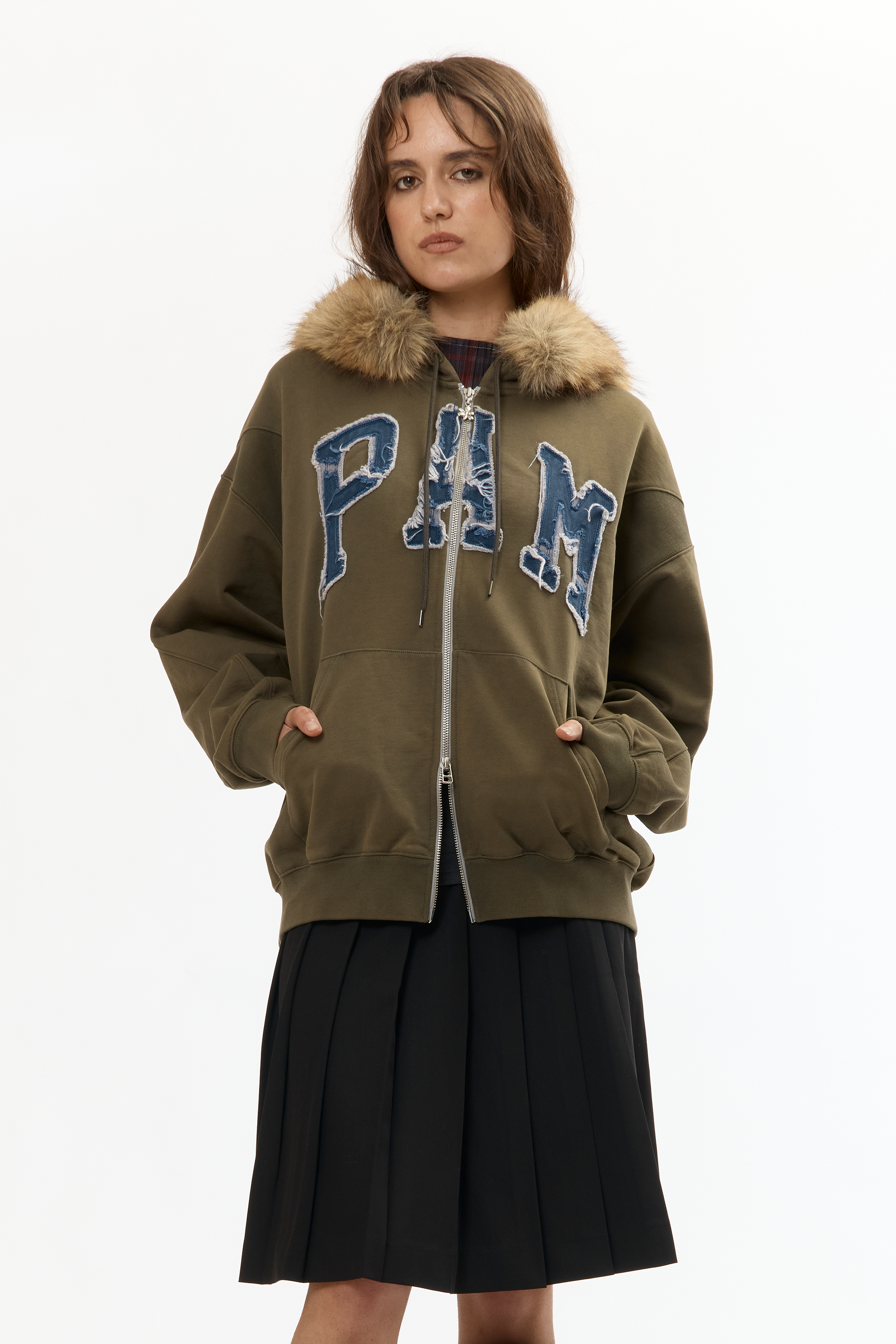 The PAM LOGO HOODED ZIP THRU KHAKI available online with global shipping, and in PAM Stores Melbourne and Sydney.