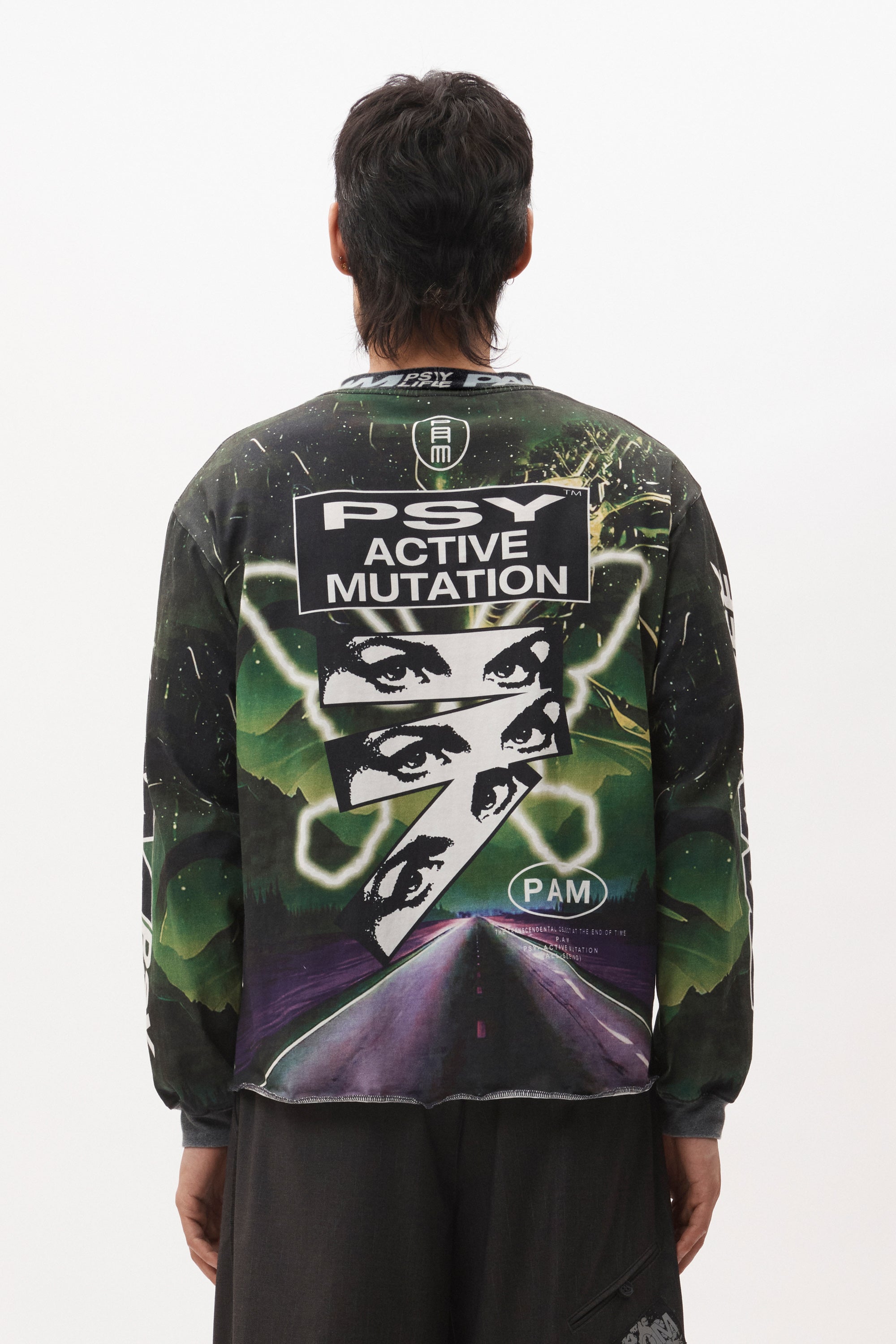 The YOUNG HOUSE ROAD HOUSE MTB JERSEY available online with global shipping, and in PAM Stores Melbourne and Sydney.