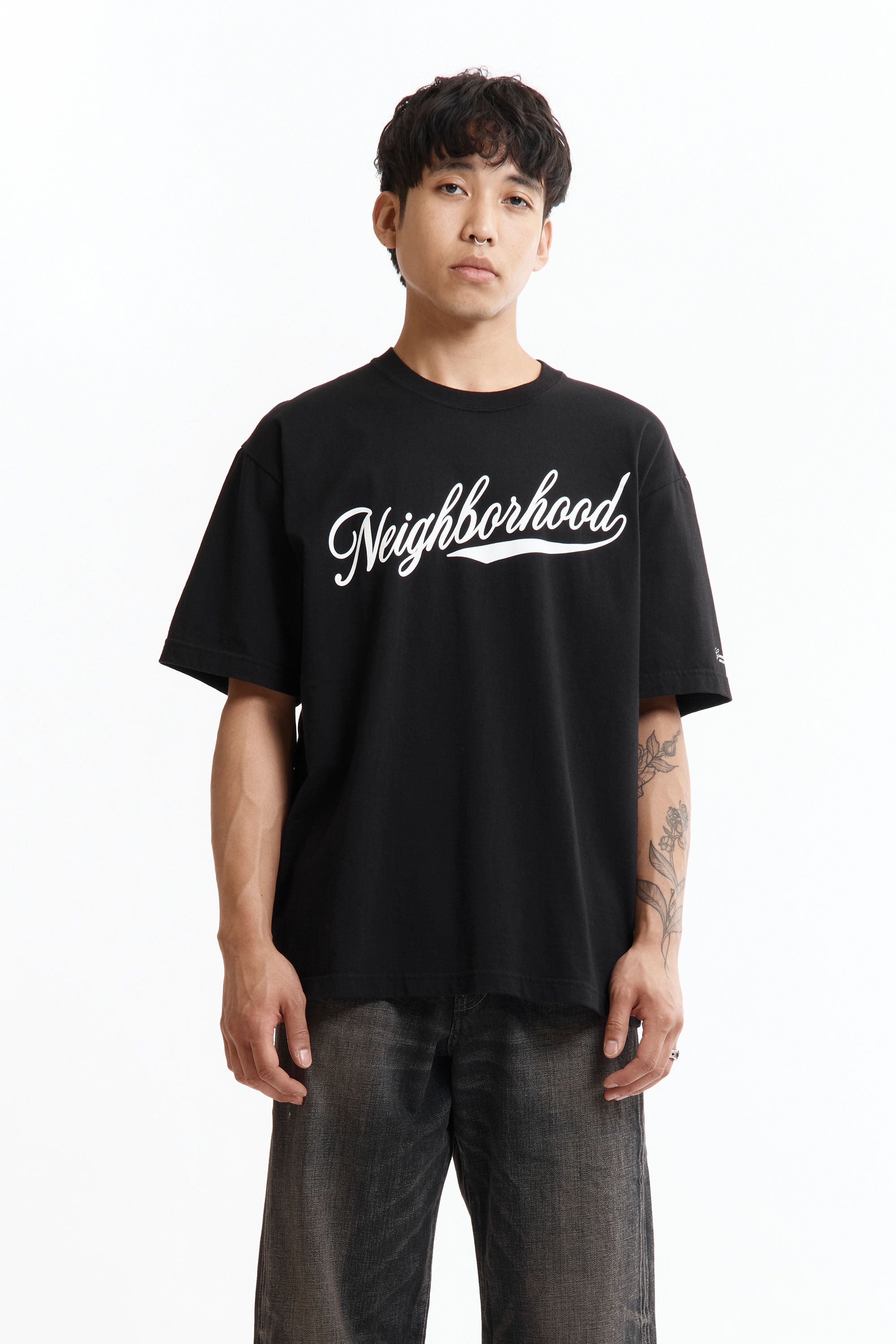 The AW25 NH . TEE SS-2 BLACK available online with global shipping, and in PAM Stores Melbourne and Sydney.