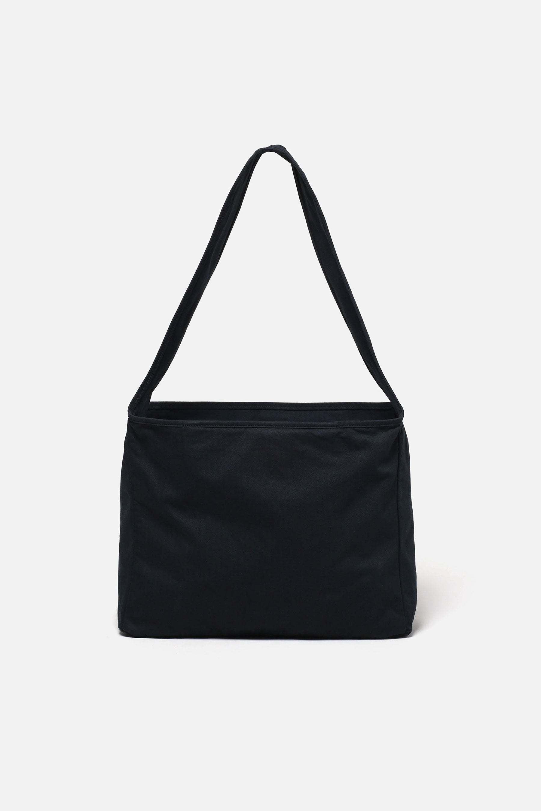 HBT NEWSPAPER BAG BLACK