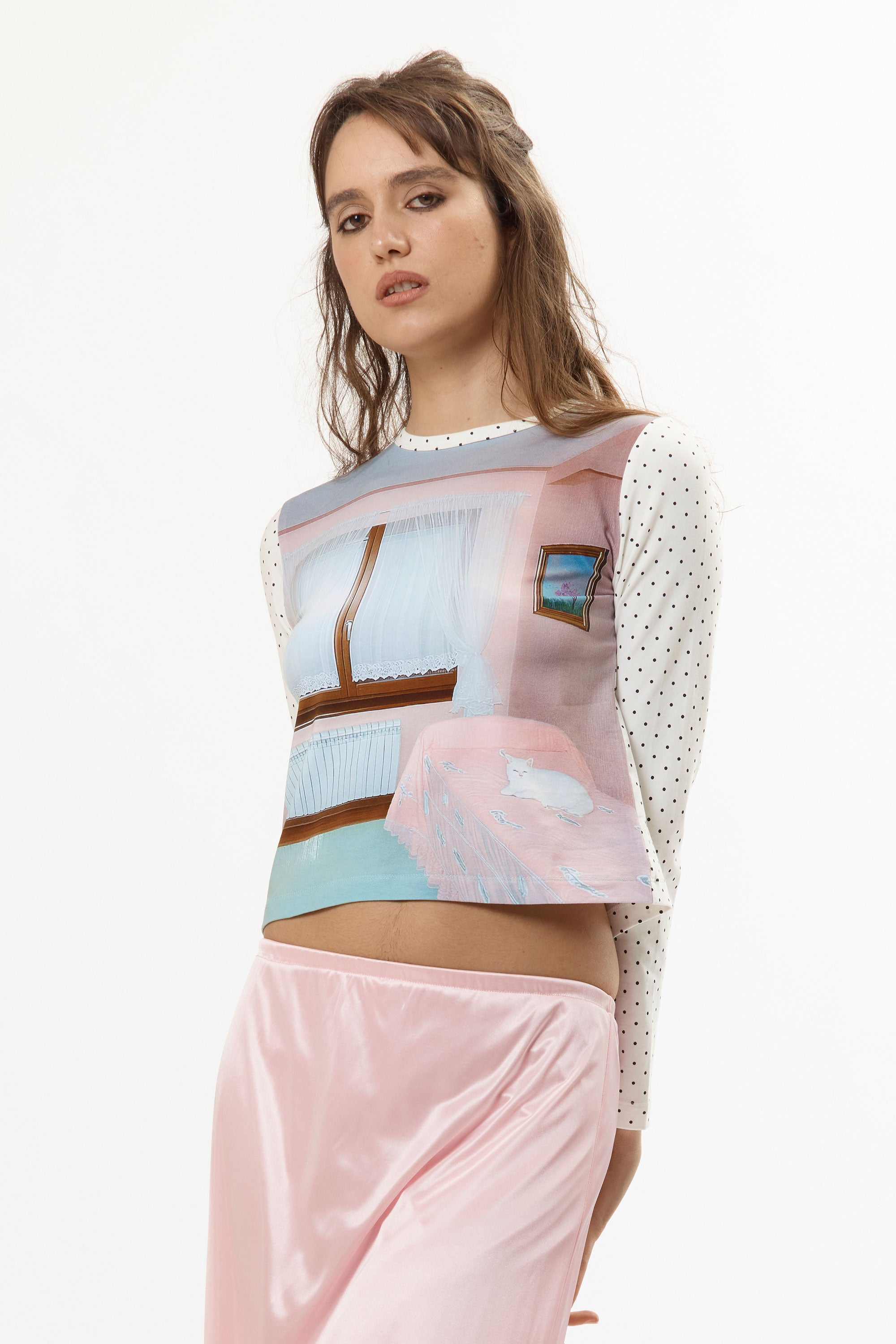 ROOM LONG SLEEVE