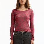 The HYSTERIC ROSE CROPPED T-SHIRT PINK available online with global shipping, and in PAM Stores Melbourne and Sydney.