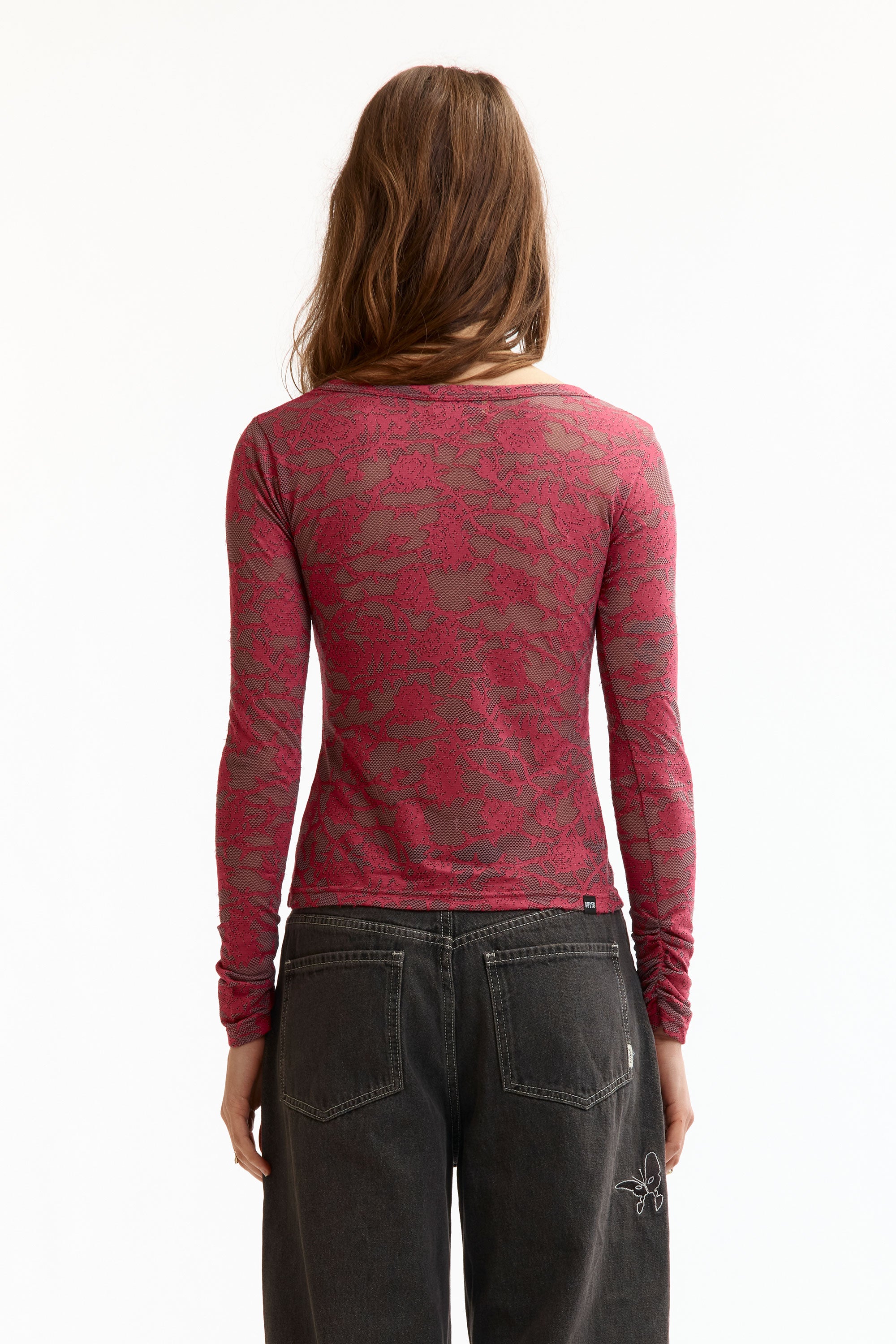 The HYSTERIC ROSE CROPPED T-SHIRT PINK available online with global shipping, and in PAM Stores Melbourne and Sydney.