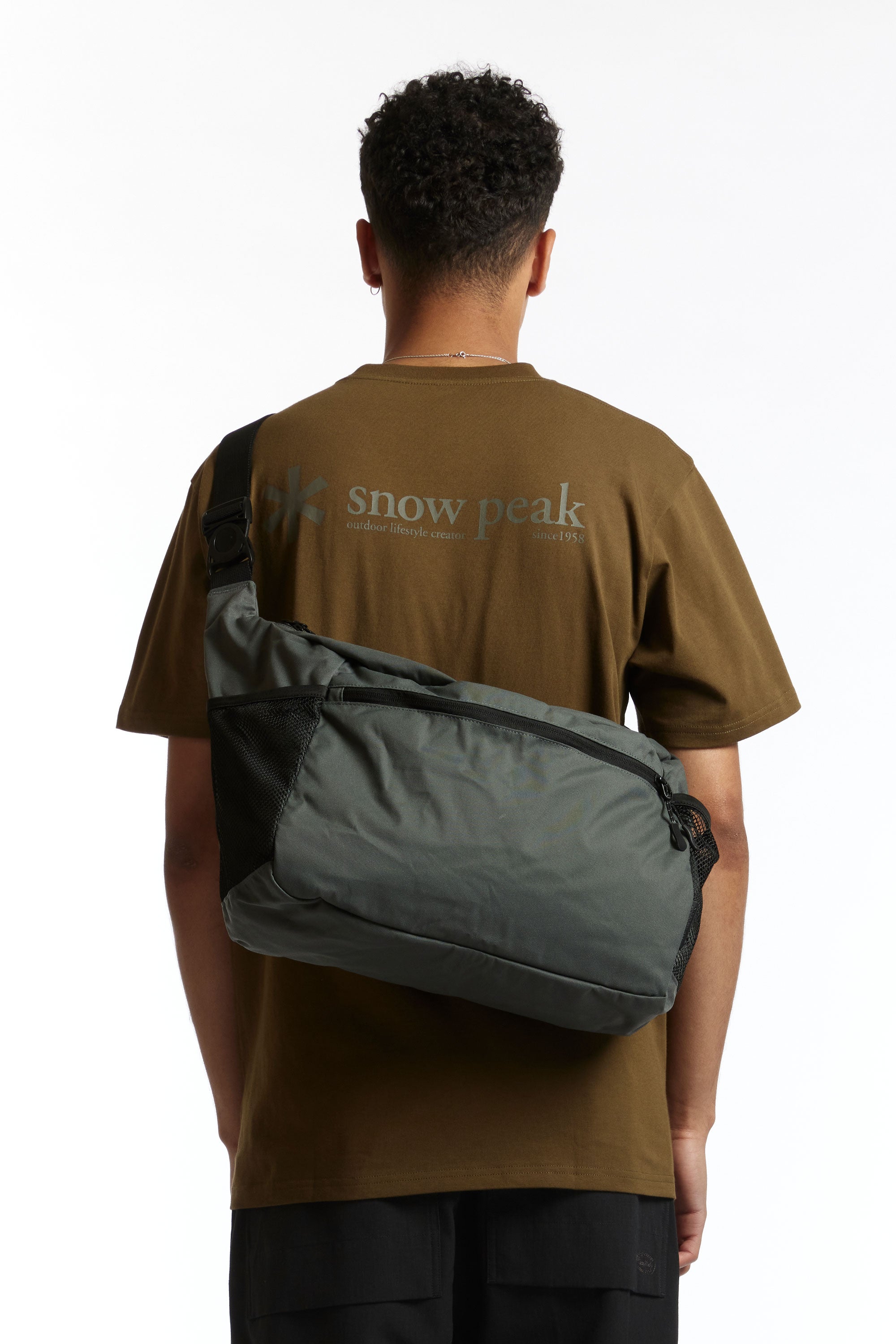 The SNOW PEAK - MIDDLE SHOULDER BAG GREY available online with global shipping, and in PAM Stores Melbourne and Sydney.