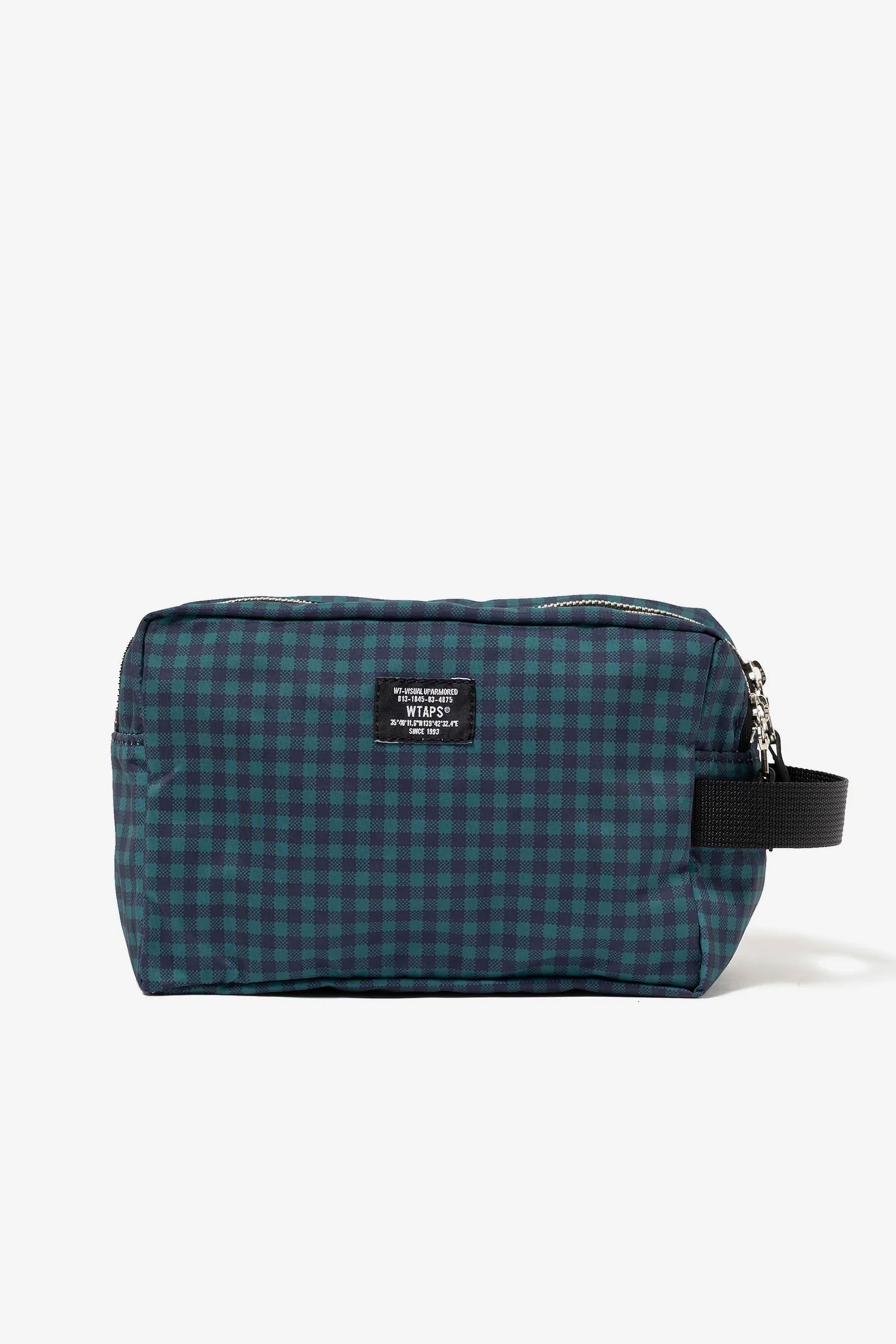 The 2R SQUARE POUCH M STANDARD SUPPLY GREEN available online with global shipping, and in PAM Stores Melbourne and Sydney.