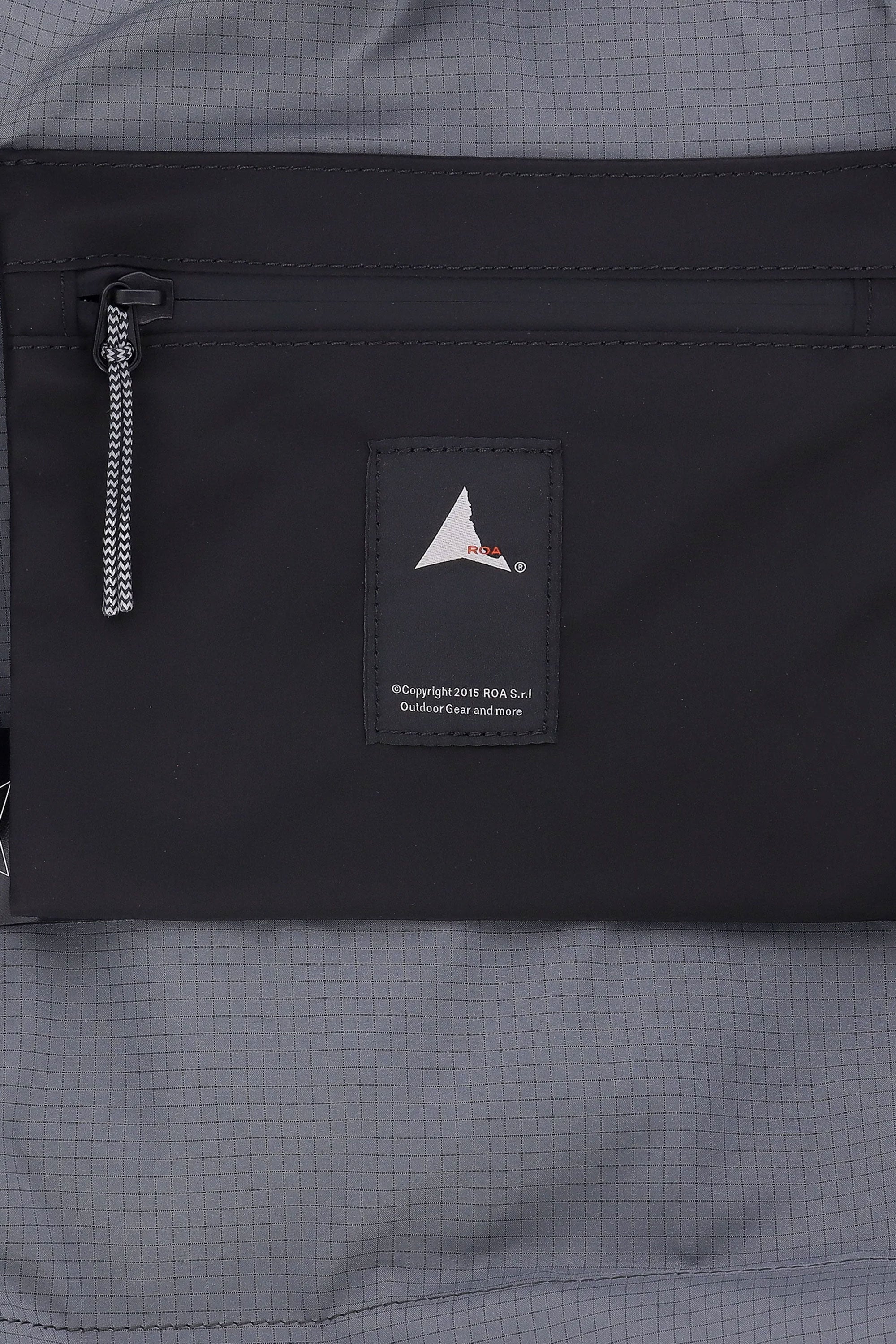 The VOLCANO Dyneema Tote Bag available online with global shipping, and in PAM Stores Melbourne and Sydney.