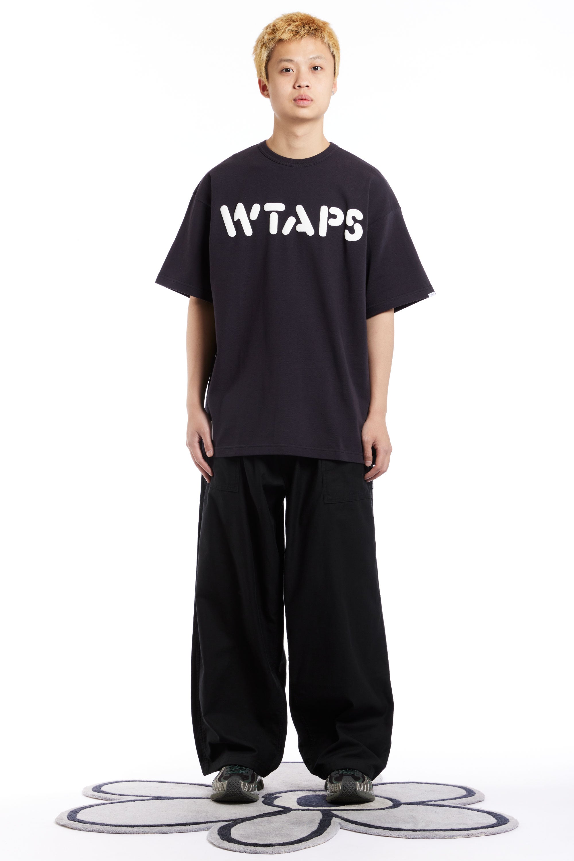 The WTAPS - STENCIL LOGO TEE OBJ 05 SS24 NAVY available online with global shipping, and in PAM Stores Melbourne and Sydney.