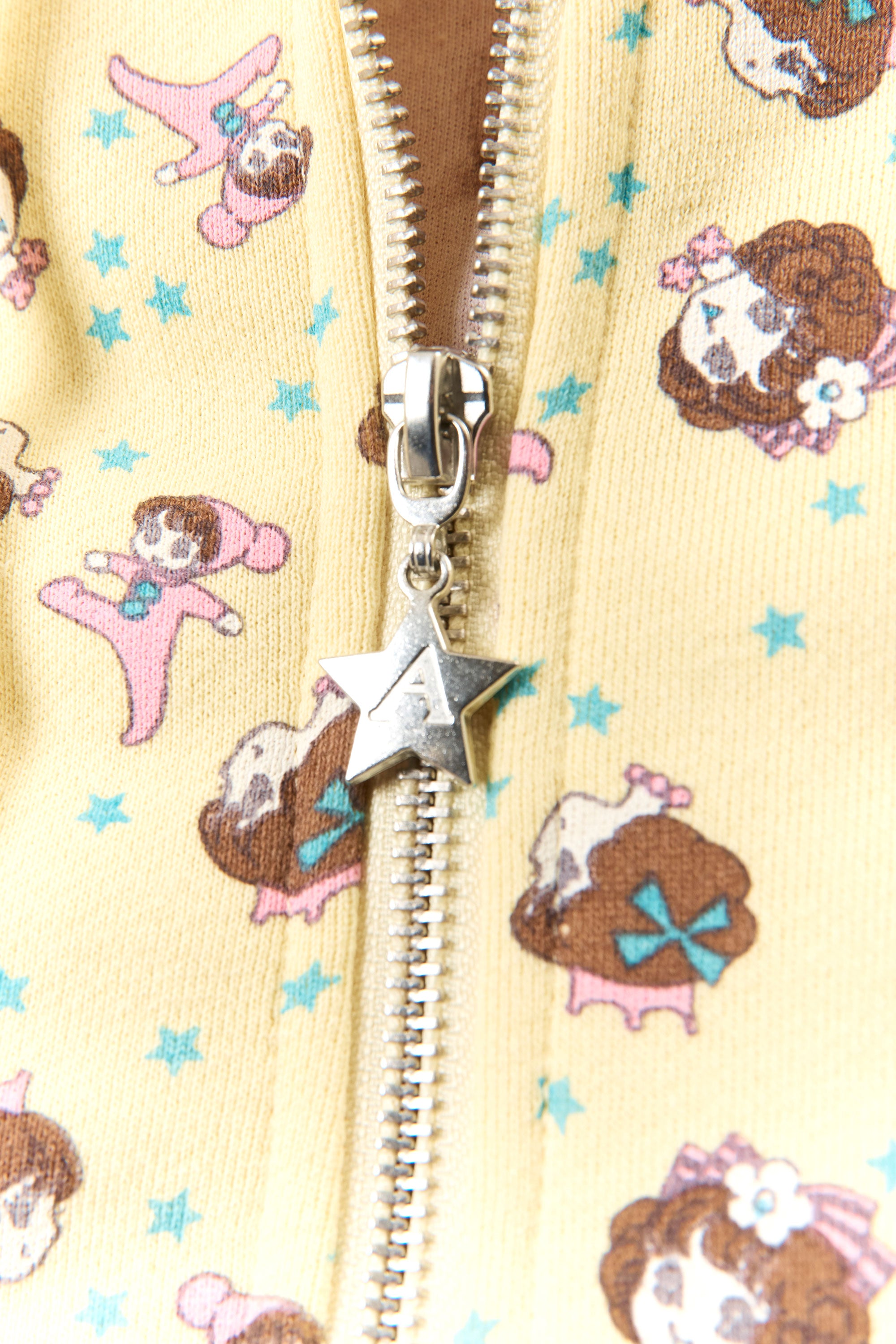 The GIRL BABY YELLOW BUTTERFLY HOODIE available online with global shipping, and in PAM Stores Melbourne and Sydney.